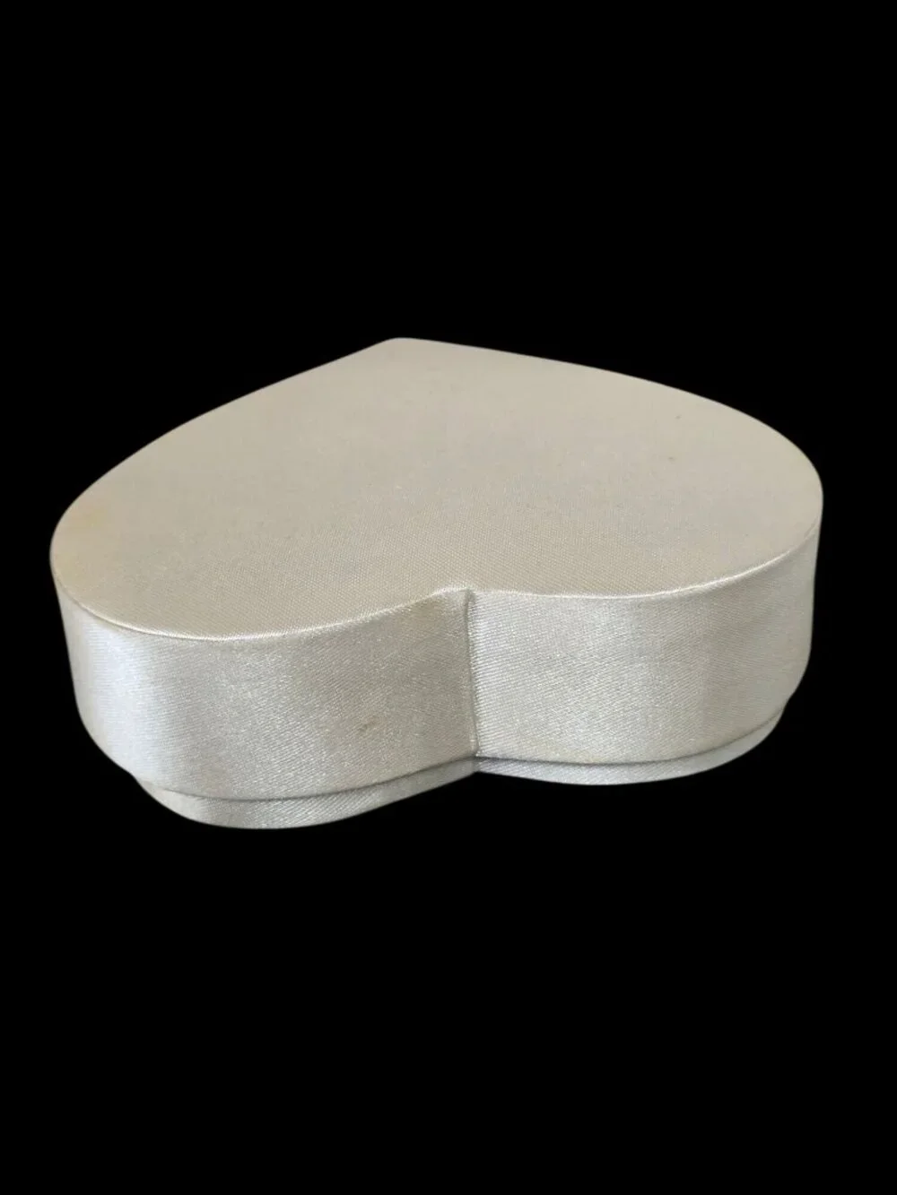 Heart-Shaped Cream Satin Decorative Candy Box Collectible Decor